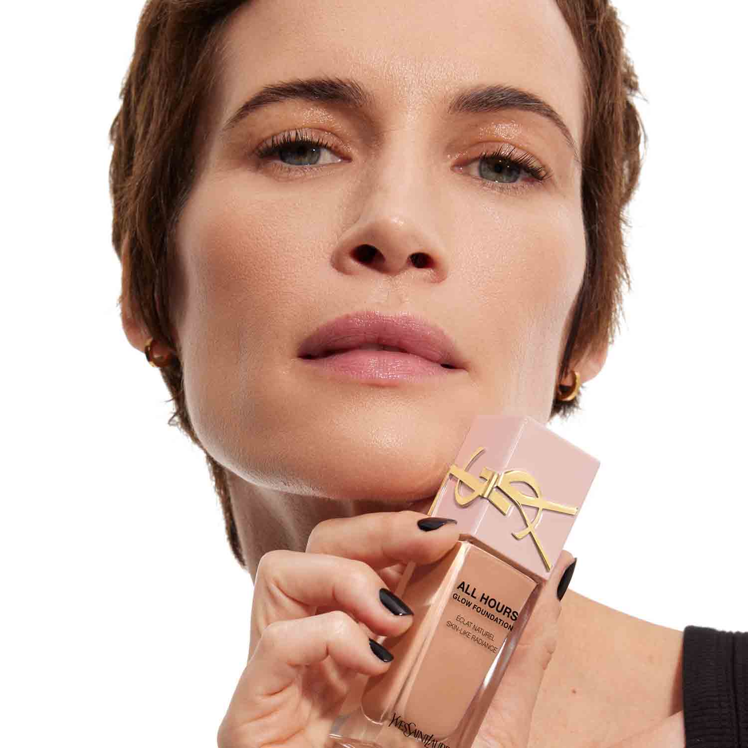 ALL HOURS GLOW FOUNDATION (BASE DE MAQUILLAJE)